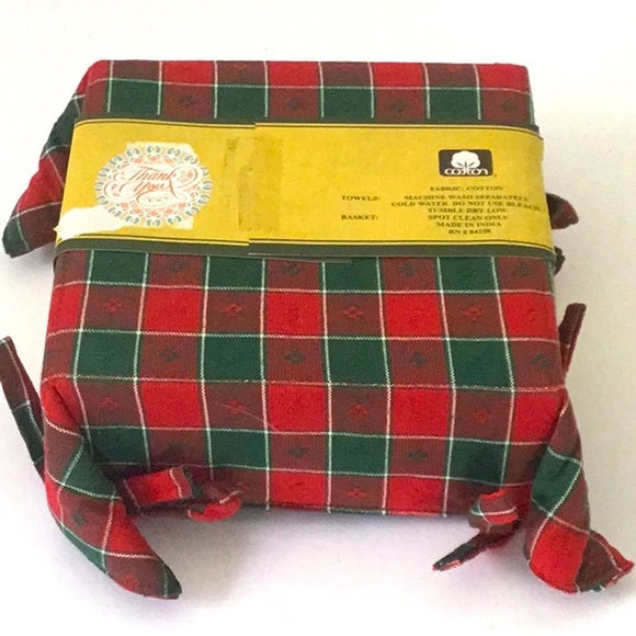 Four Piece Holiday Kitchen Towels in Reusable Cloth Basket. Cotton. Hostess Gift - Picture 3 of 5